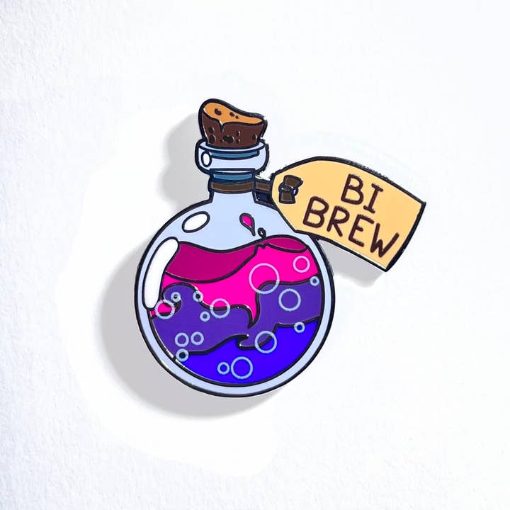 Noellita Bonita - Wholesale Lapel Pin/Button - Bi Brew - Bisexual Pride Pin
