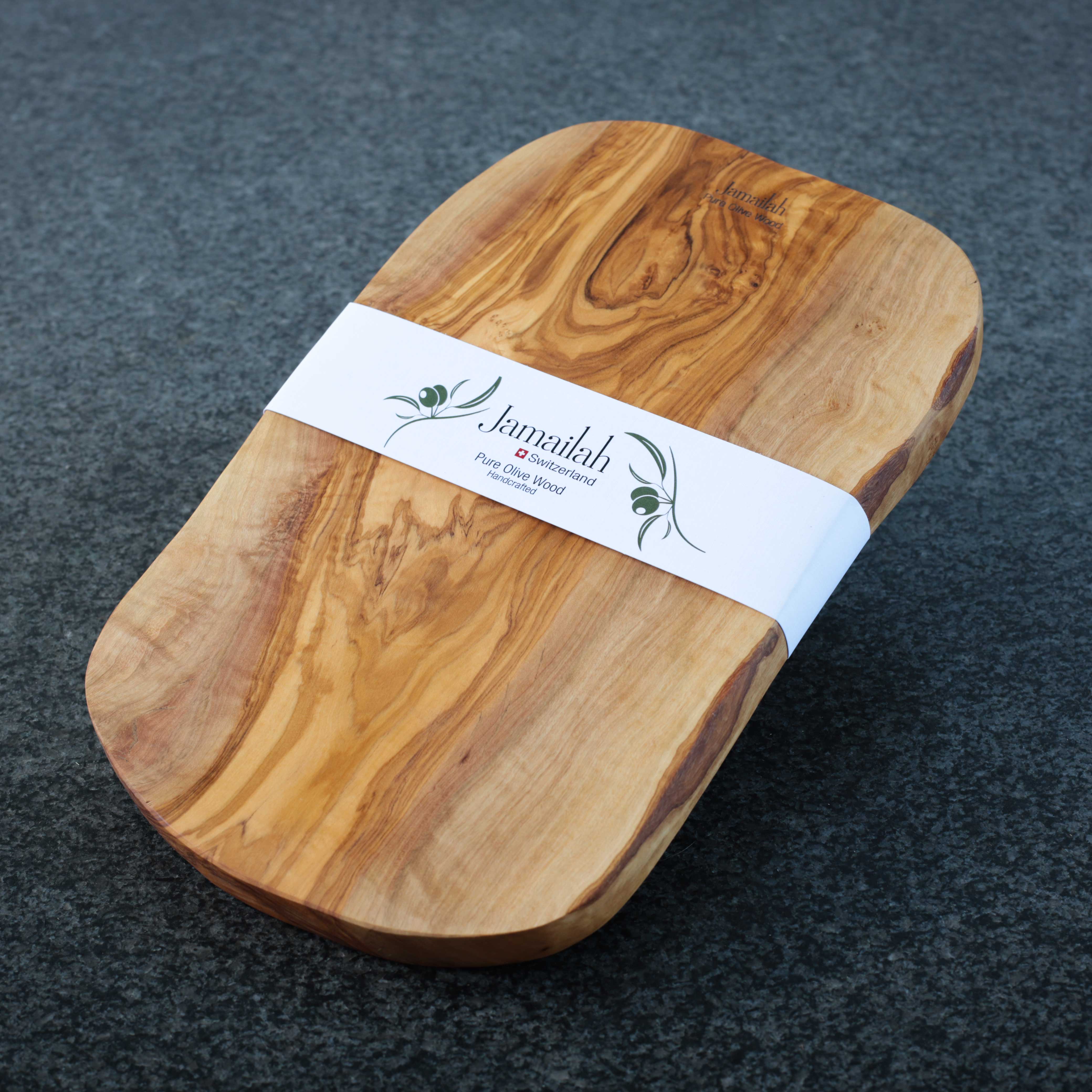 Cutting board from Olive Wood Handcrafted – Jamailah