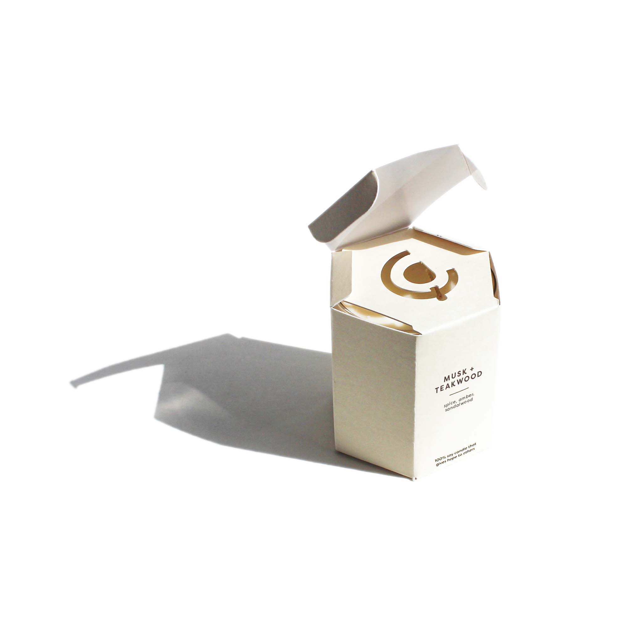 Calyan Wax Co. - Wholesale Pot/gevulde kaars - Musk + Teakwood - Glazen beker met sojakaars5