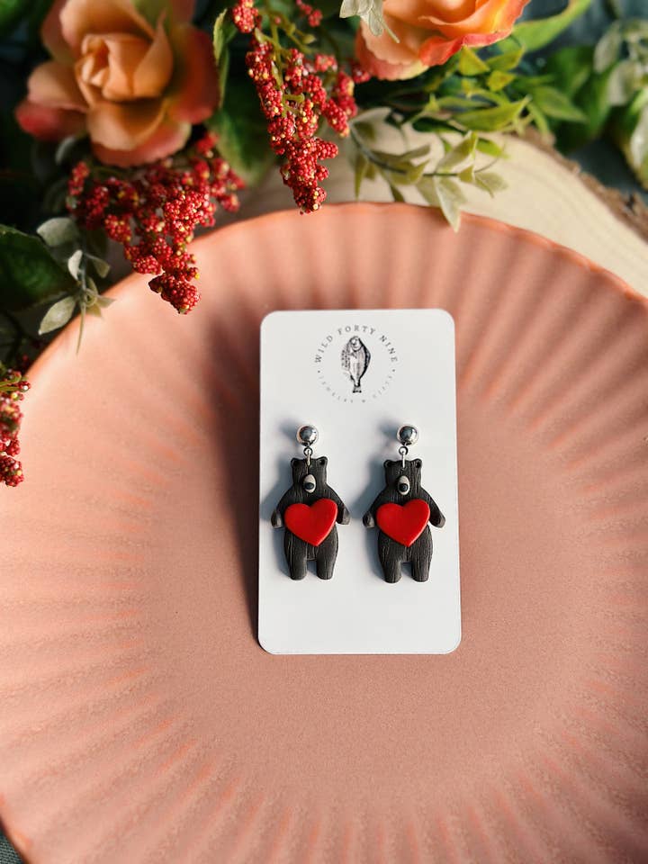 Beary In Love for wholesale by Wild Forty Nine