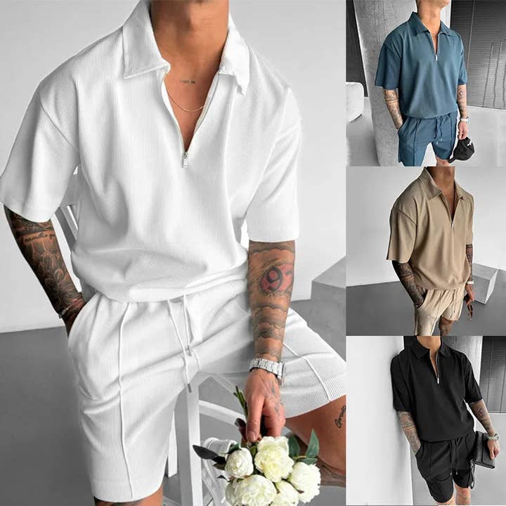 Ensembles décontractés pour hommes à manches courtes et col rabattu de couleur unie pour la vente par Aromatized Collection