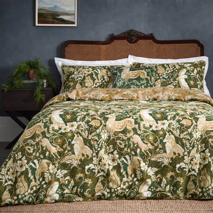 Harewood British Animal 100% Cotton Duvet Cover Set Emerald for wholesale on Faire