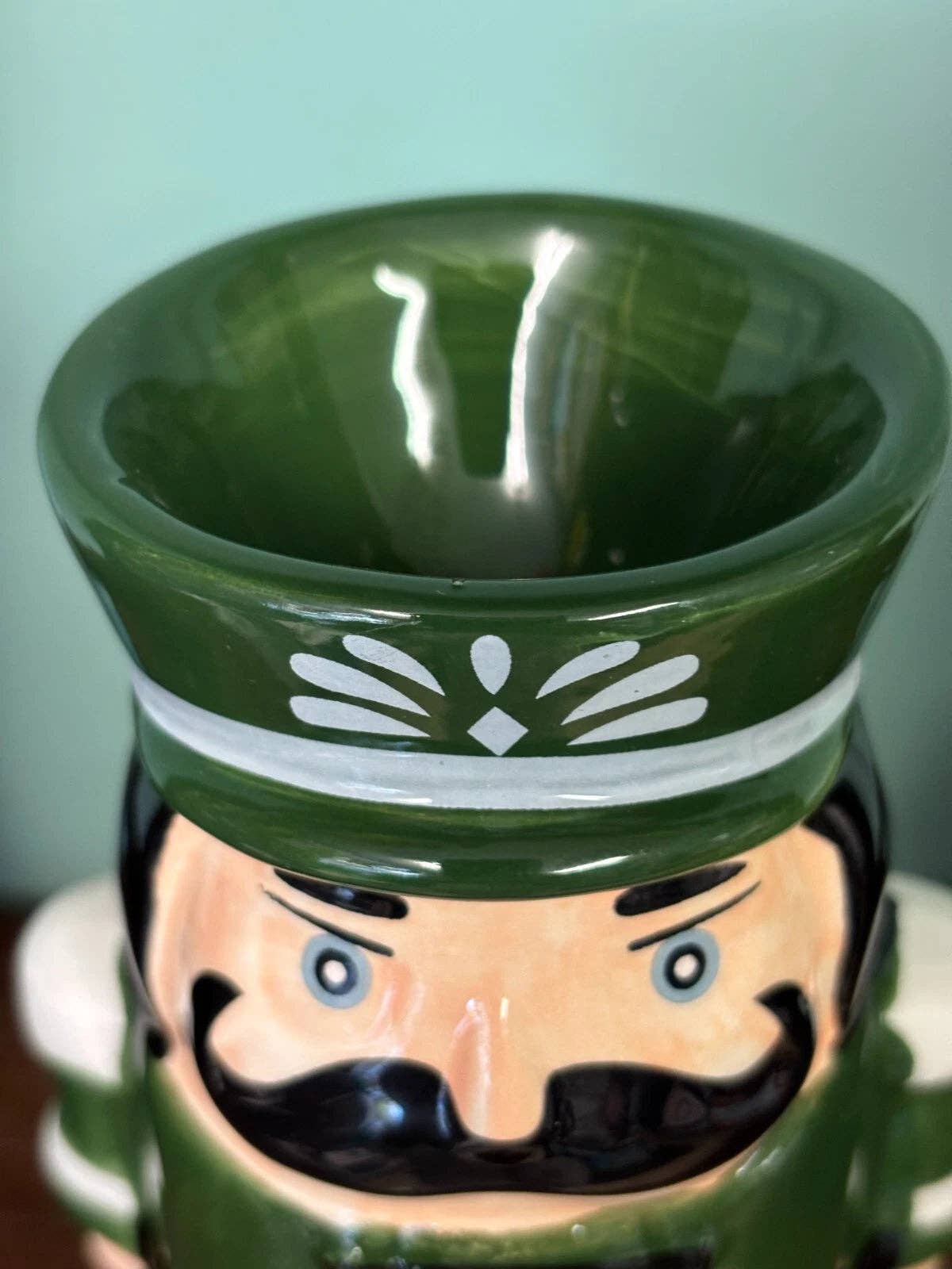 Cirabella-Sensaura srl – wholesale Wax warmer – Green Nutcracker1