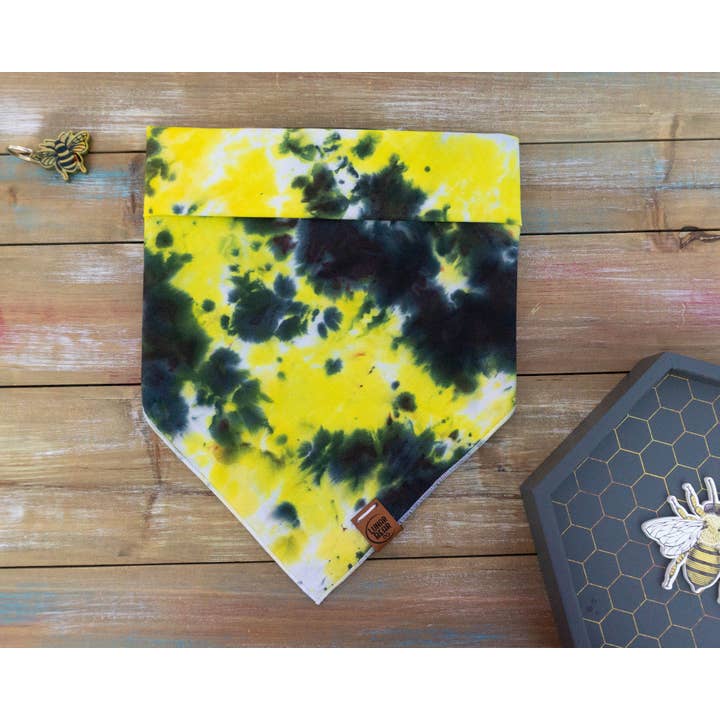 Beez 8 L pour la vente par Lunar Bear Co