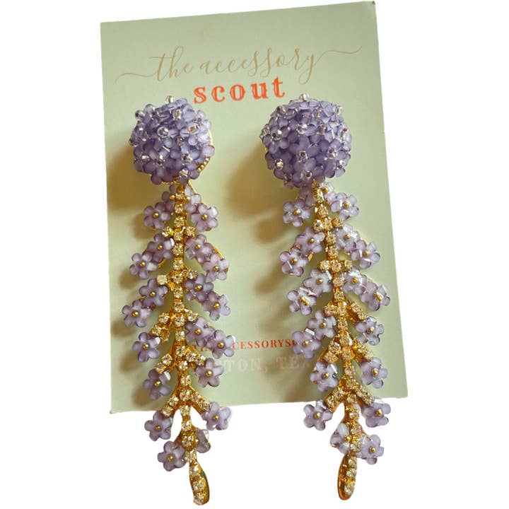 Orecchini Marie - Lavanda su lavanda per la vendita all'ingrosso da parte di THE ACCESSORY SCOUT