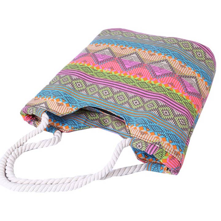 PINKGEOMETRICS TRENDY PATTERNED FASHION LIGHT BEACH BAGS_CWAB283 for wholesale on Faire2