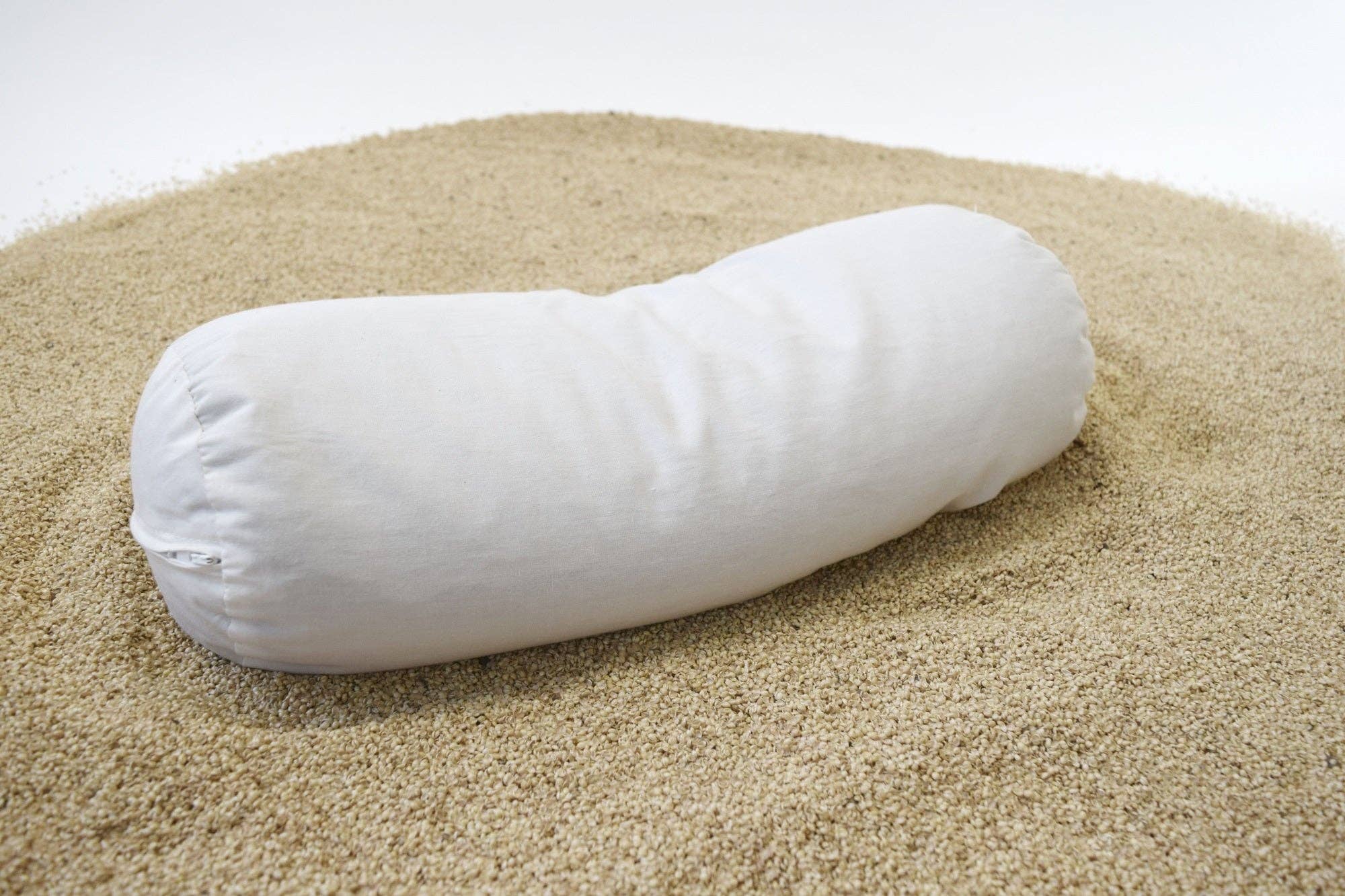Bean Products - Vente Oreiller de spa/de thérapie - Coussin Neck Roll - Écorces de sarrasin ou de millet, Organic WheatDreamz15