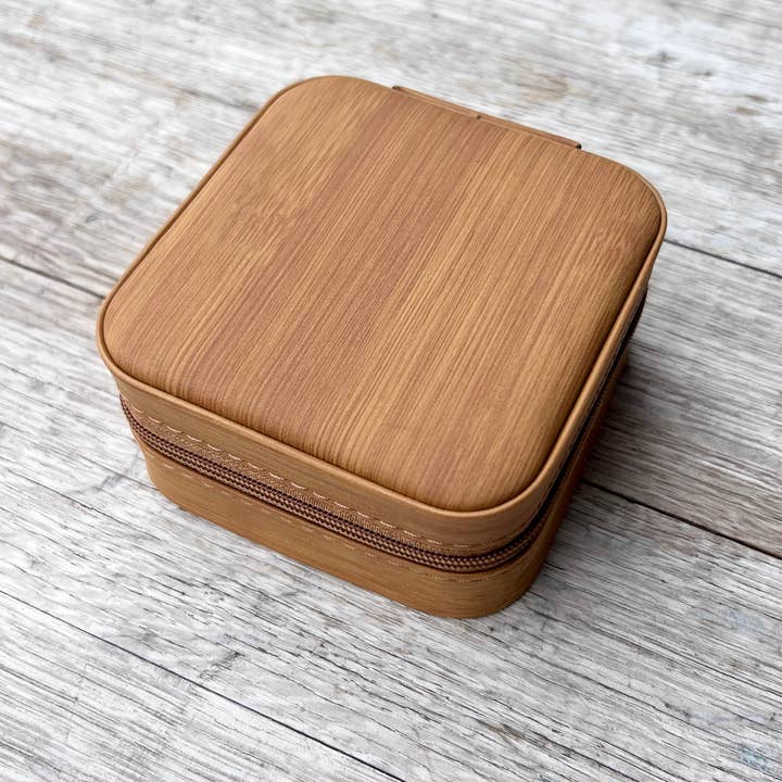 KW Custom Creations - Wholesale Jewelry Box/Organizer - Laserable Leatherette Travel Jewelry Box12