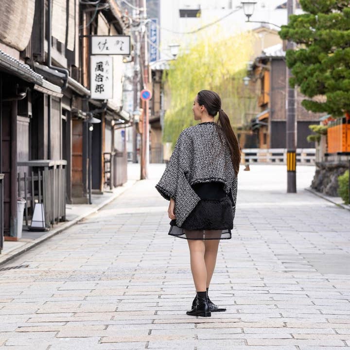 KOTO - Wholesale Jacket - Women's - KOTO original tweed HAORI Jacket Black1