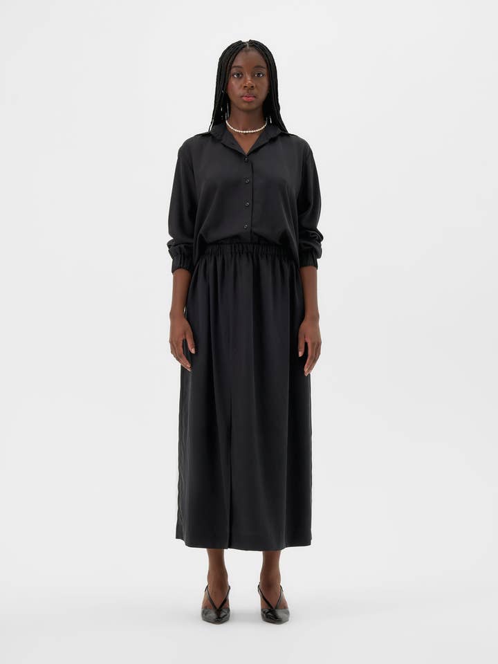 VALERIE C. - Wholesale Skirt - Women's - Jupe maxi - noir1