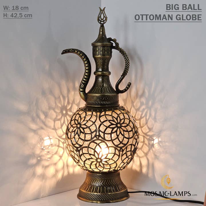 Mosaic Lamps - Wholesale Accent/Desk Lamp - Blown Glass 18 cm Globe Pitcher Table Lamp, XL Laser Metal B