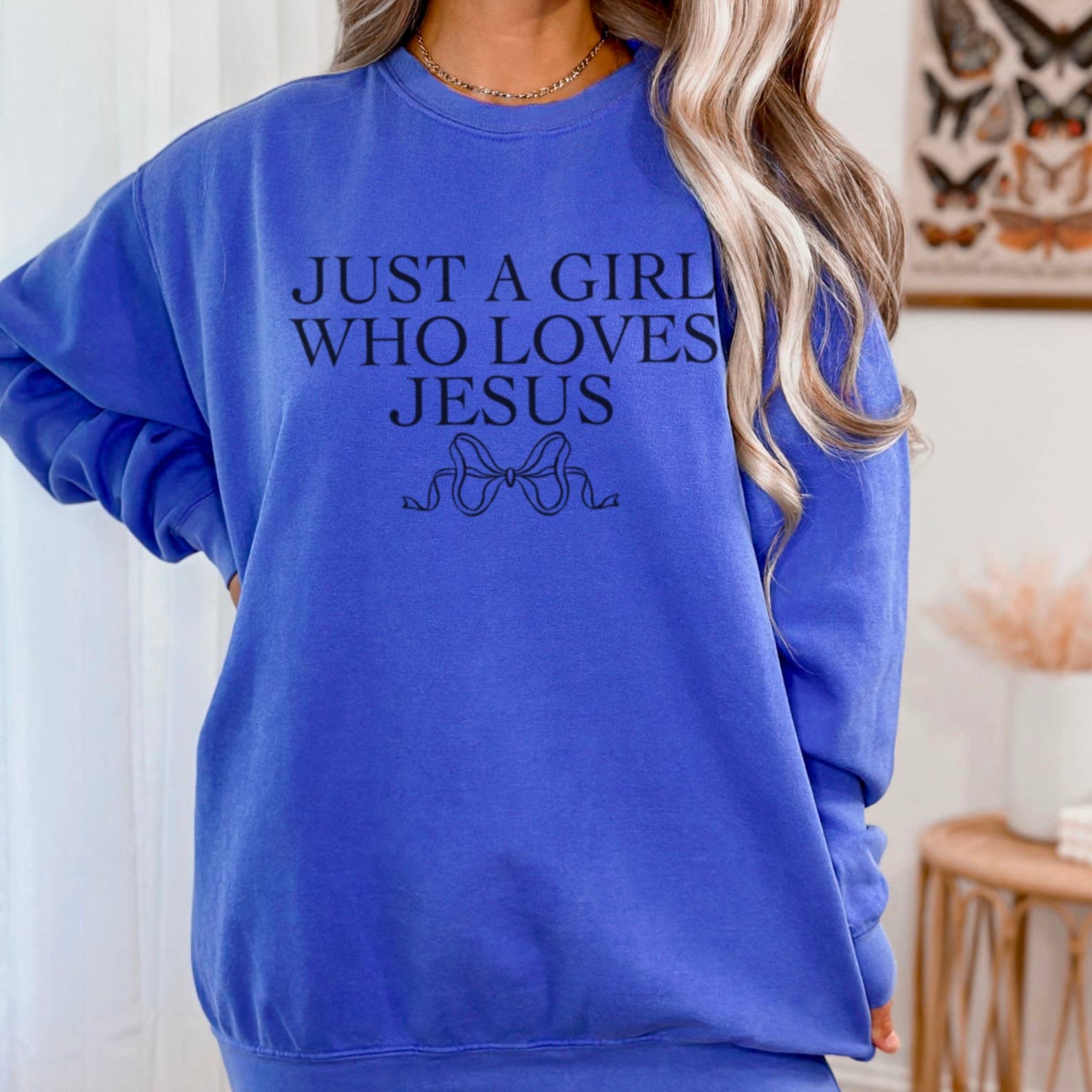 Shoppe SHC - Vente Sweat-shirt à imprimés – femme - Coquette Juste Une Fille Qui Aime Jésus | Sweat-shirt Chrétien8