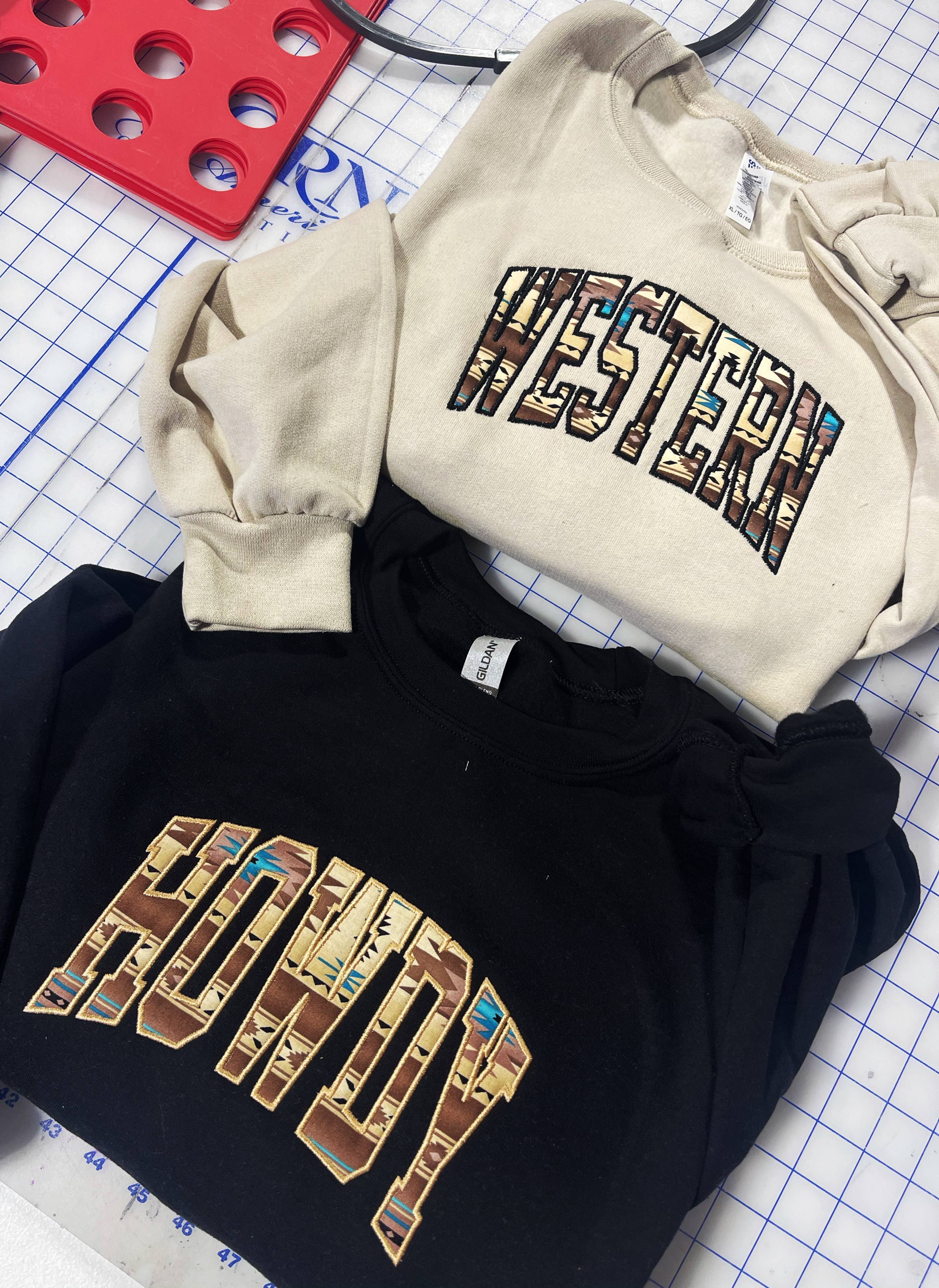 Buckin Barn Wholesale - Wholesale Sweatshirt - Women's - Howdy embroidered sweatshirt0