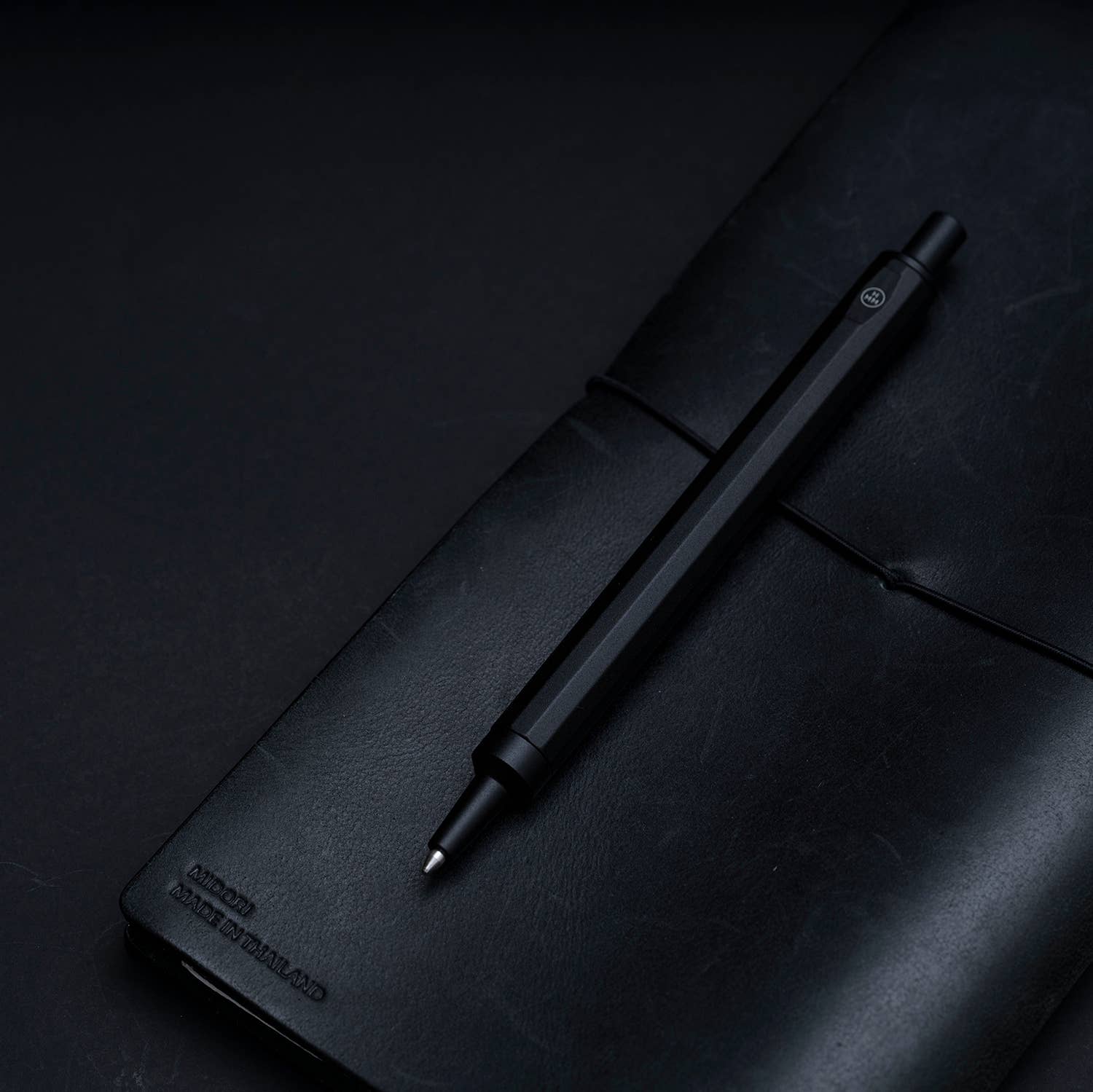 HMM - Wholesale Pen - Black Ballpoint Pen8