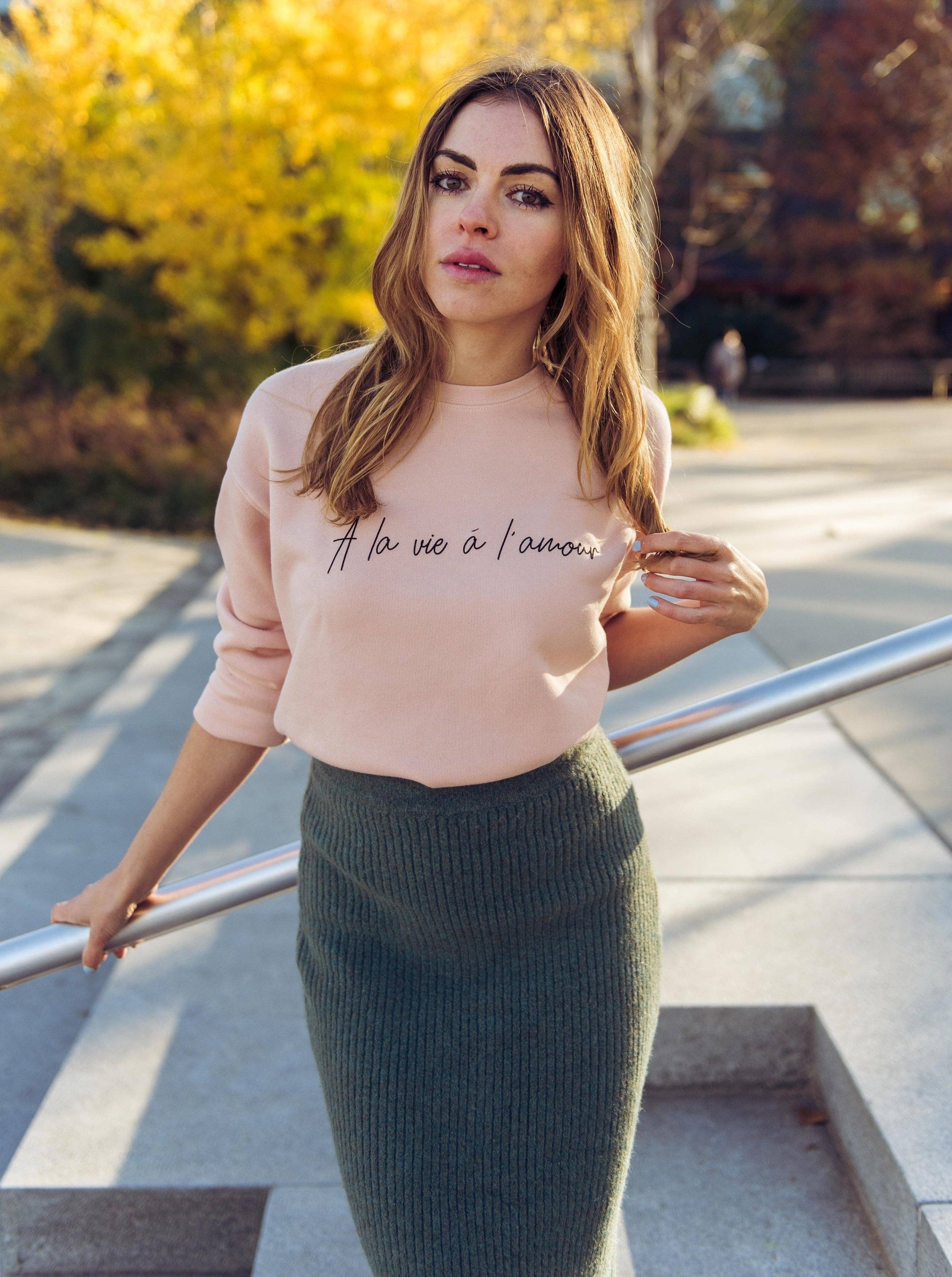 French-York - Wholesale Graphic Sweatshirt - Women's - Sweater A la vie à l'amour wom(men6