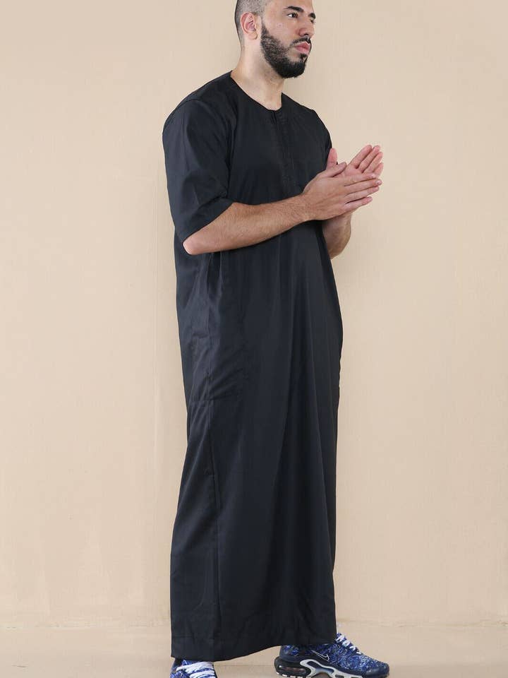 Infinity Leather (Upperclass Fashions Ltd) - Vente Peignoir – homme - Thobe pour homme islamique marocain et saoudien avec fermeture éclair – Robe kaftan arabe32