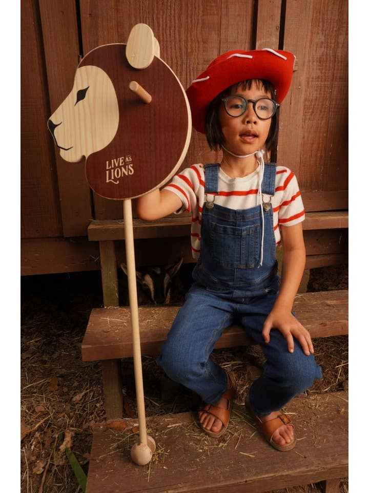 Løvehovedkostepind for engroshandel hos Live As Lions