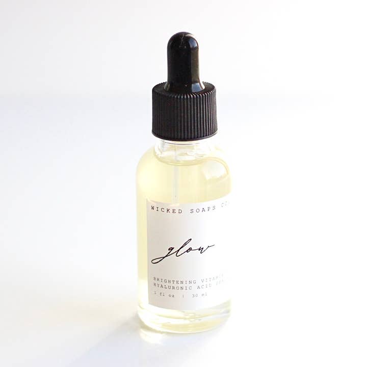 Glow-Gesichtsserum | Aufhellendes Vitamin C + Hyaluronsäure für den Großhandel von Wicked Soaps Co.
