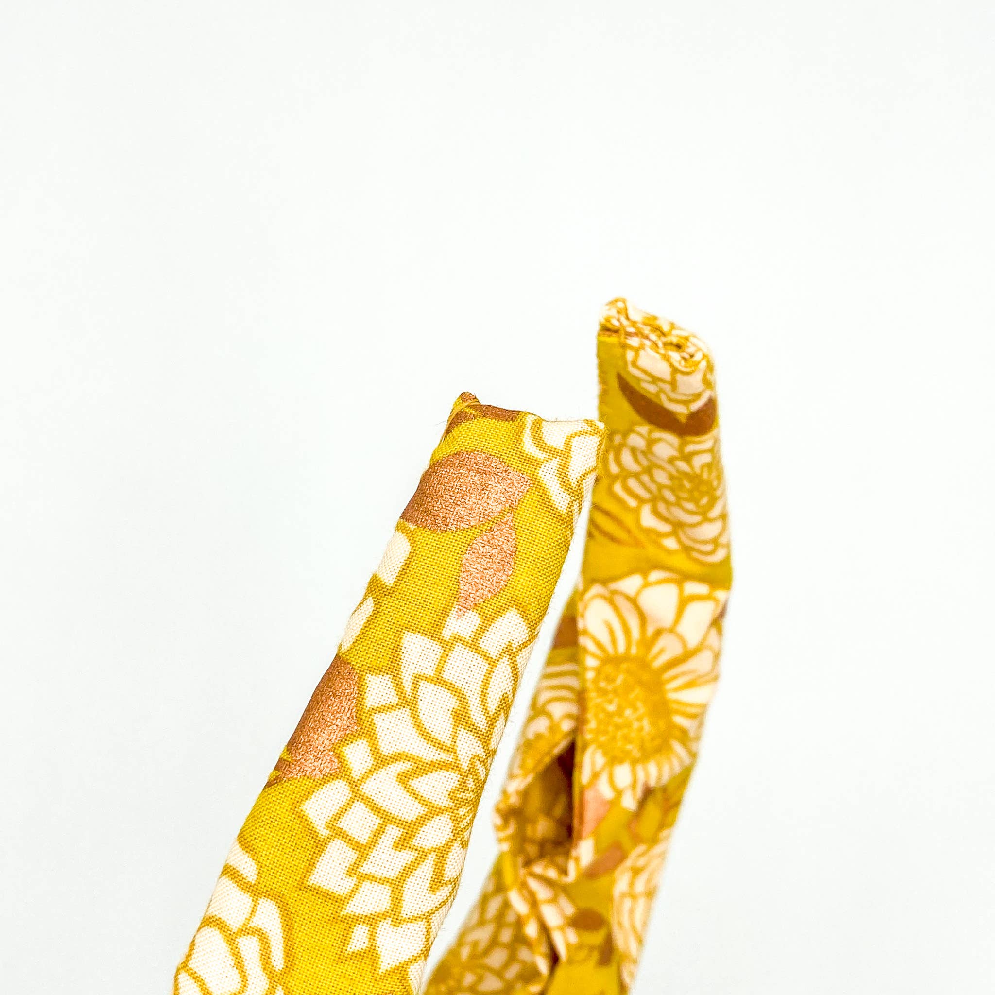 Wee Joys - Wholesale Fashion Headband - Women's - Top Knot Alice Band | Metallic Floral1