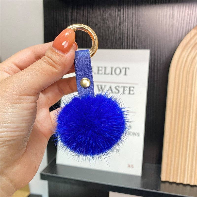 FurDecoration – Großhandel Schlüsselanhänger – Damen – Schlüsselanhänger aus flauschigem Nerzfell in Kugelform für Autoschlüsseltasche7