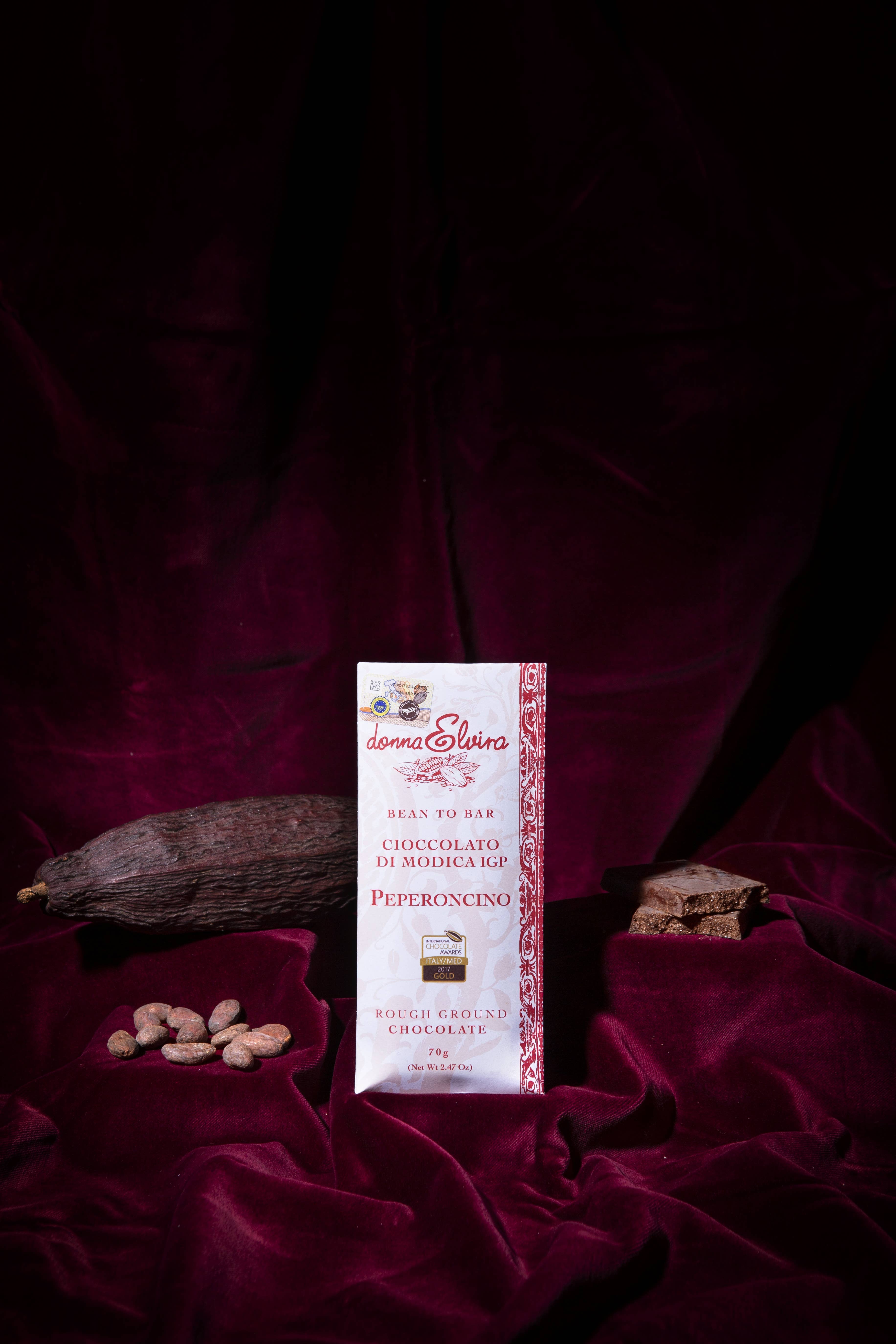 DONNA ELVIRA dolceria di Roccasalva Elvira - Wholesale Chocolate Bar - Modica IGP chocolate with chilli pepper1