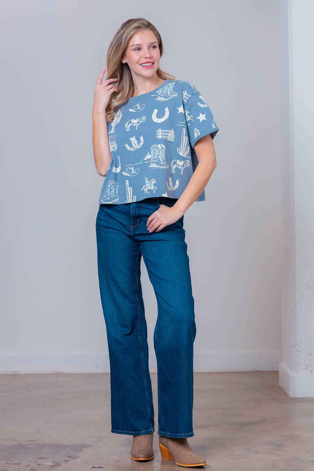 Taelynn - Wholesale T-Shirt - Women's - HT28781T-WESTERN PRINTED SHORT SLV ROUND NECK T-SHIRT26