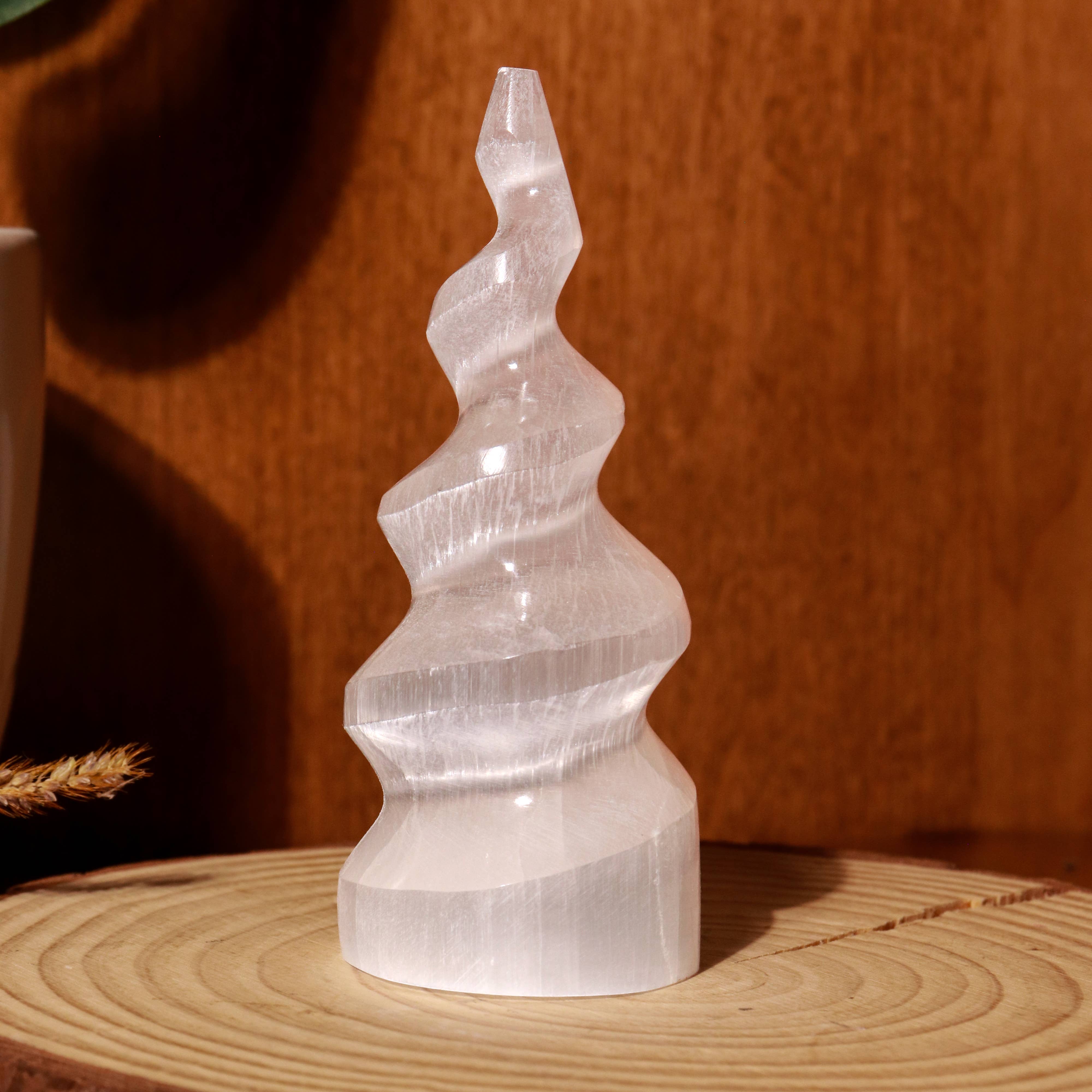 Natures Artifacts Inc - Wholesale Spirituele steen/kristal - Selenietspiraal voor lichtbak | Seleniet Spiral Tower7