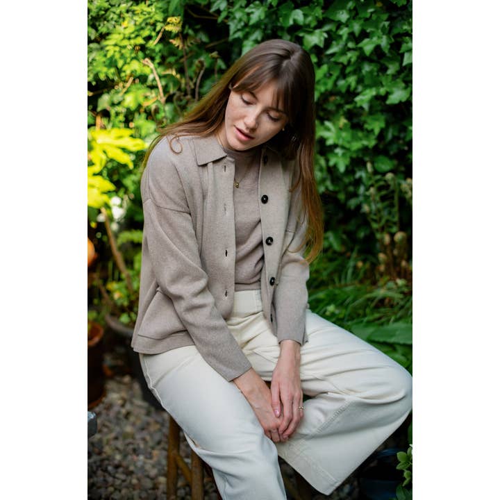 Camicia da lavoro in cotone di peso medio da donna per la vendita all'ingrosso da parte di Paul James Knitwear