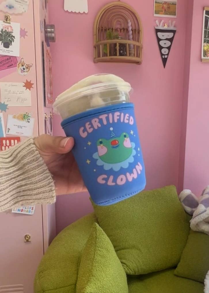 Jollie Ollie Designs - Vendita all'ingrosso Rivestimenti per bottiglie e lattine - Custodia da caffè certificata Clown