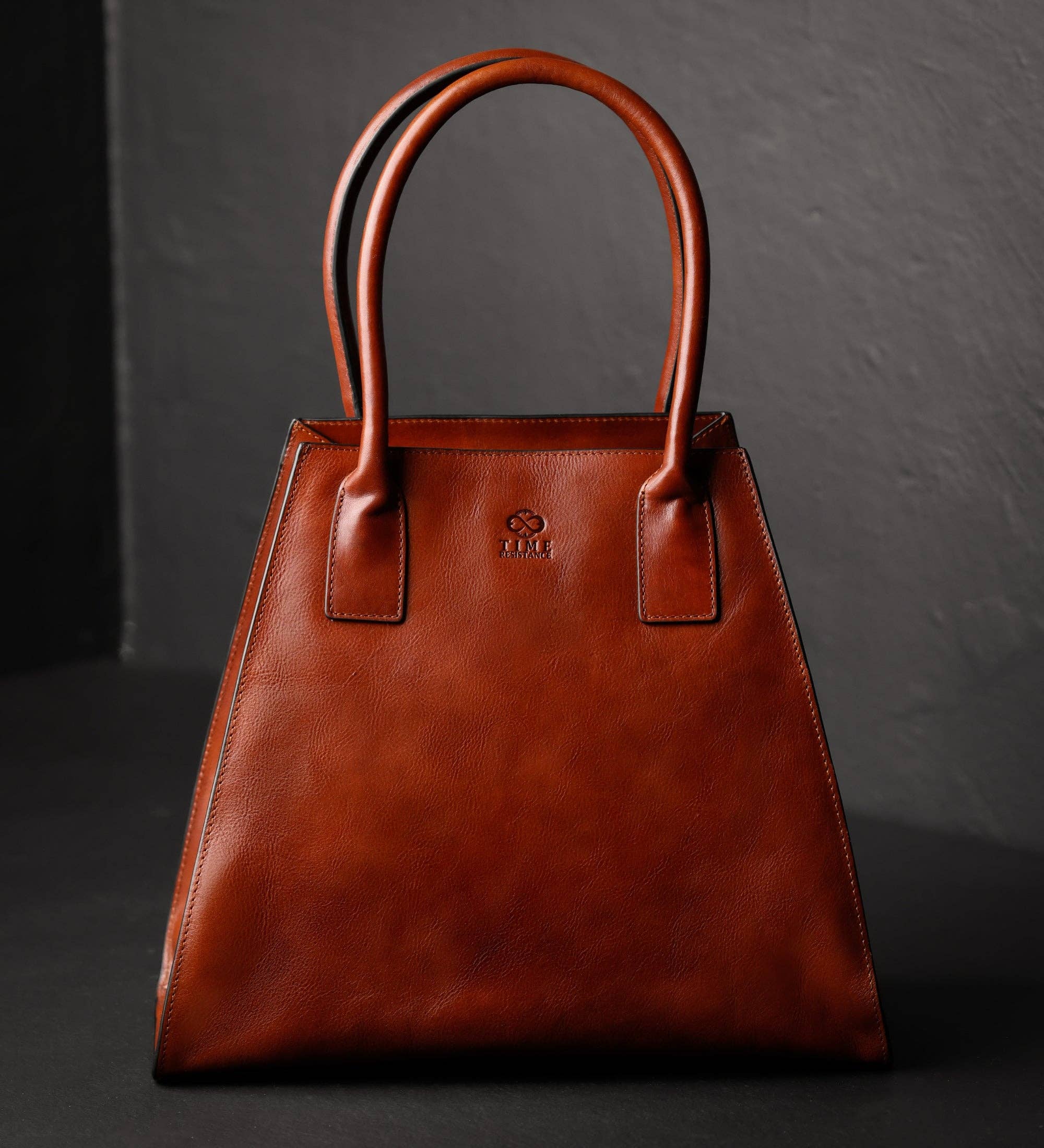 Cognac Brown Matte Leather Handbag Tote Bag for Women - The Woman In White for wholesale on Faire6