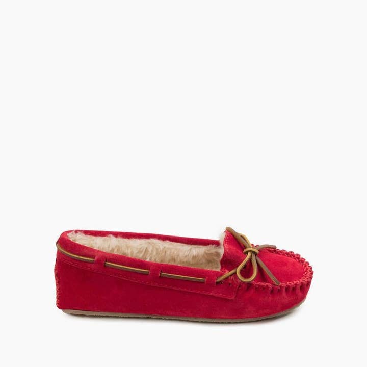 Minnetonka - Wholesale Slippers - Women's - Women's Suede Fabric Cozy Lined Cally Moccasin Slippers12