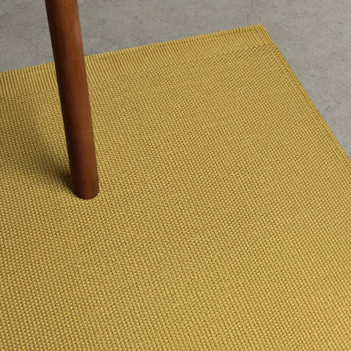 Luxe Bamboo Solid Rug for wholesale by ettitude