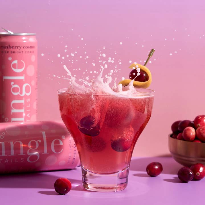 Mingle Mocktails - Wholesale Non-Alcoholic Aperitif/Mocktail - Cranberry Cosmo Mocktail3