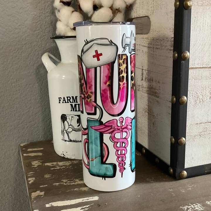 Bicchiere Nurse Life per la vendita all'ingrosso da parte di Farm Life Crafting