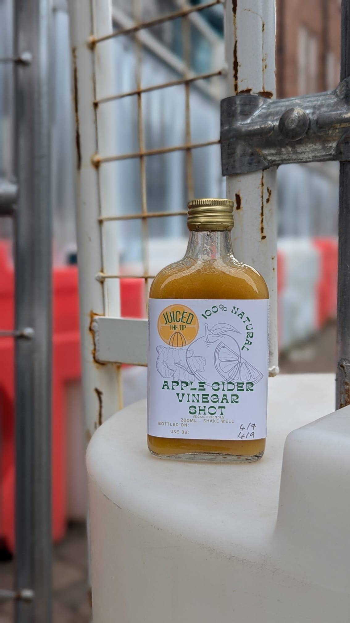 Juiced the Tip – wholesale Wellness juice/tonic – Apple Cider Vinegar Shot - ACV & Ginger - Health Shot 200ml2