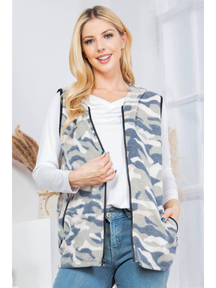 Camouflage Hacci Print Hooded Vest for wholesale on Faire4