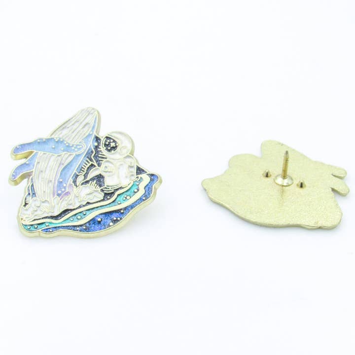 Oh, Heart! - Wholesale Lapel Pin/Button - Astronaut and Whale Enamel Pin2