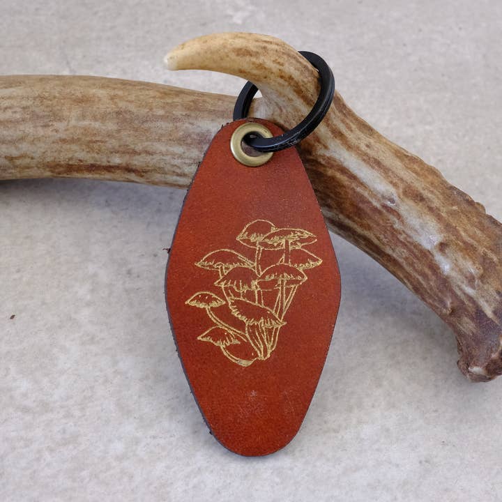 Llavero de piel con forma de hongo para venta al por mayor de Bryer Goods