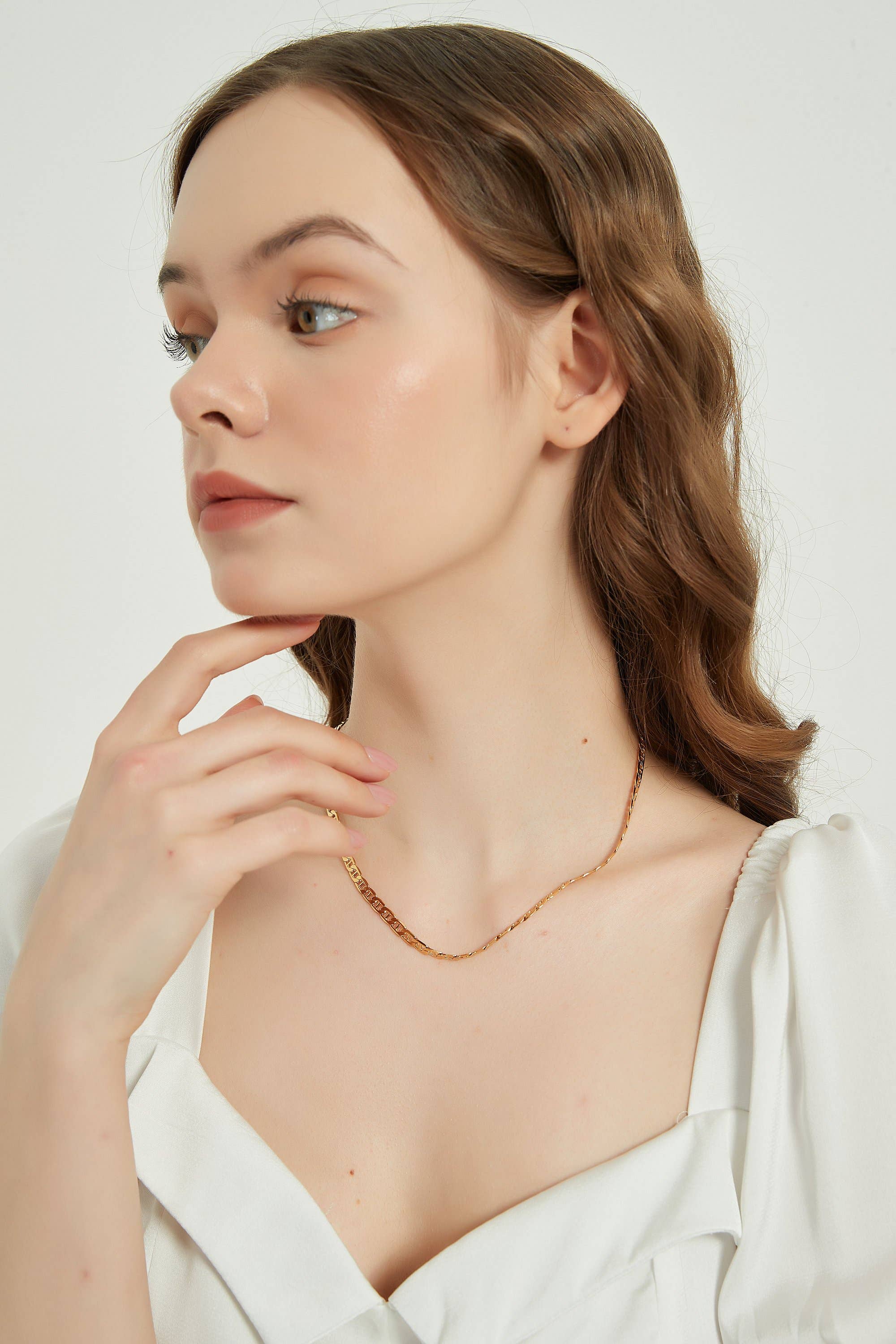 Melange Blanc - Wholesale Link & Chain Necklace - Chloe Gold flat chain dainty layering necklace2