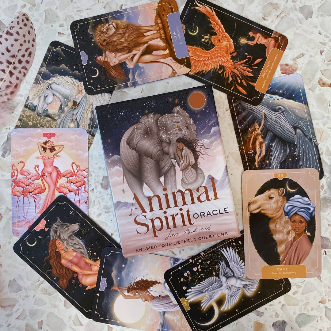 Simon & Schuster - Wholesale Tarot Cards - Animal Spirit Oracle by Lea  Androic10