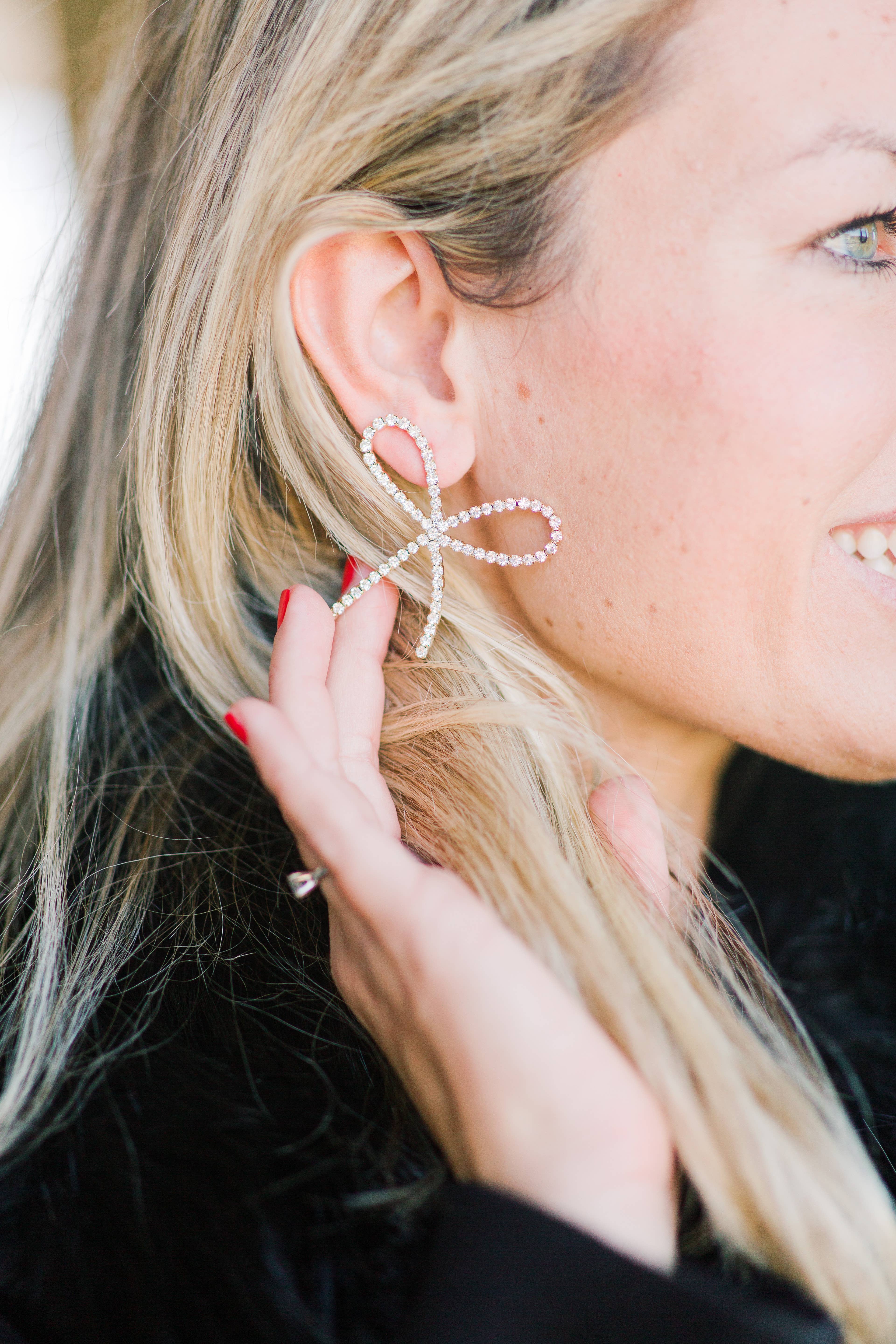 St Armands Designs of Sarasota - Wholesale Hangende/ronde oorbellen - Rhinestone Statement Strik Feestelijke Oorbellen2