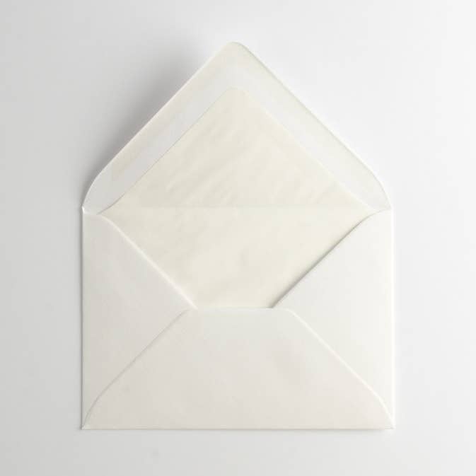 Deluxe “White” Envelope for wholesale by Fünf vor Zehn