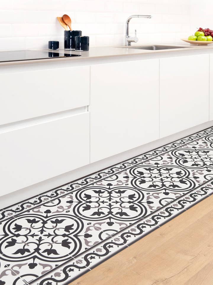 Rug - Barroque- Madrid Grey for wholesale by Mamut Big Design