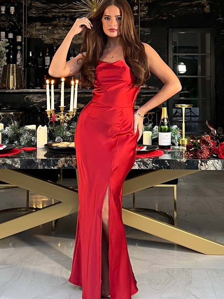 Vestido Deslizante com Gola Alta Vermelha Harper por atacado de Girl in mind