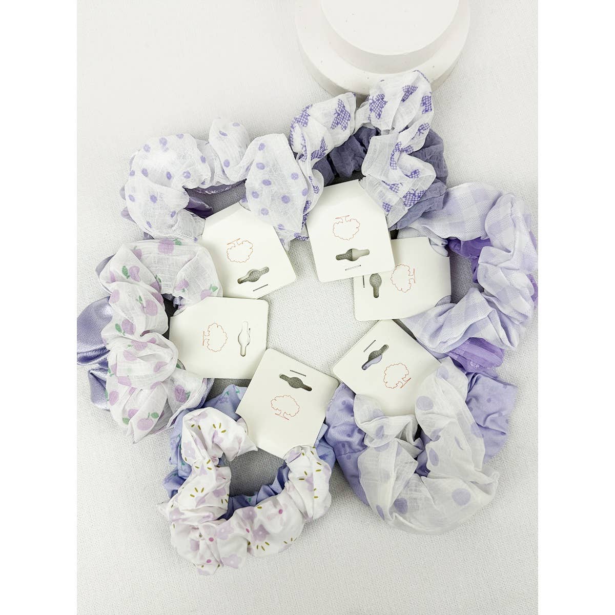 MÉLANGER LA COULEUR Ensemble de chouchous en tissu assortis palette lavande en vente sur Faire2