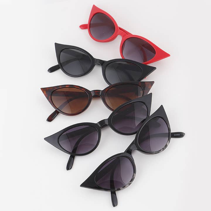 Mix Color Cat Eye Round Sunglasses for wholesale on Faire1