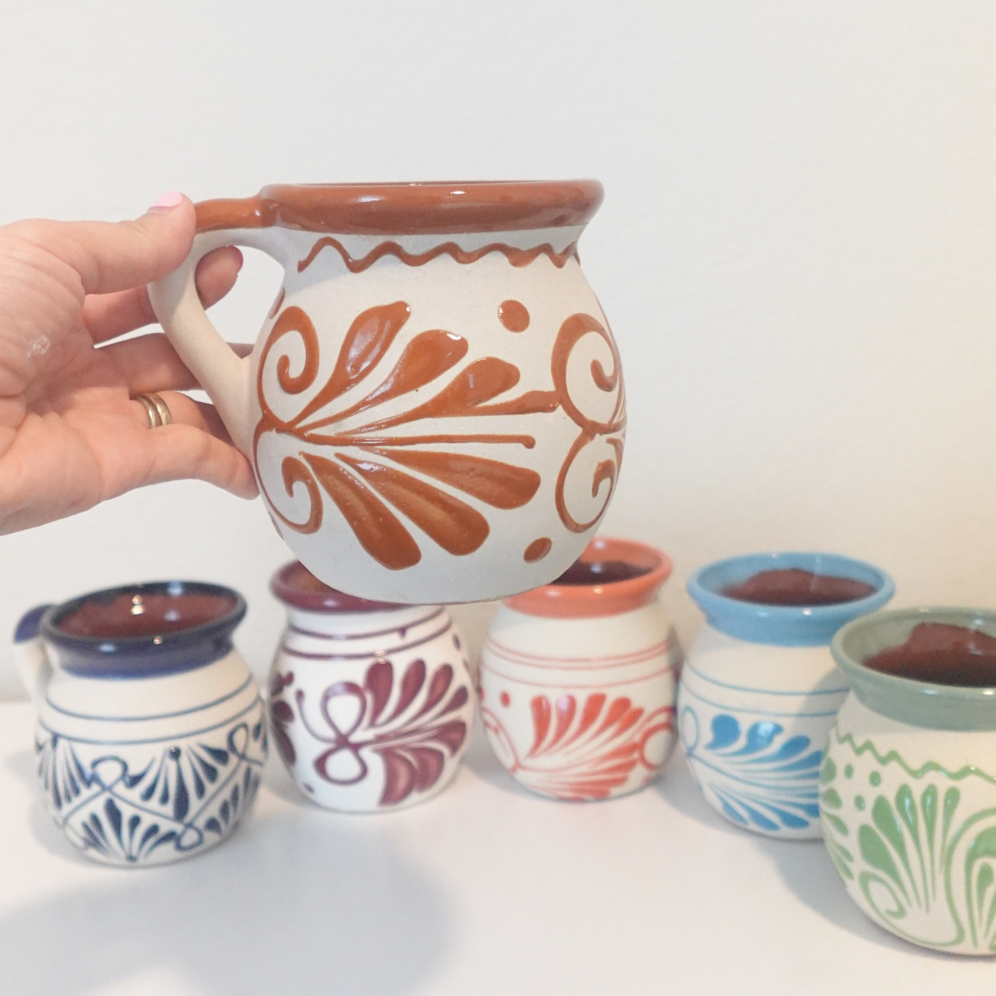 Doña Cata Art – Großhandel Kaffeebecher – JARRITOS mexikanischer Becher aus Ton, handgefertigte Keramik für Kaffee und Tee1