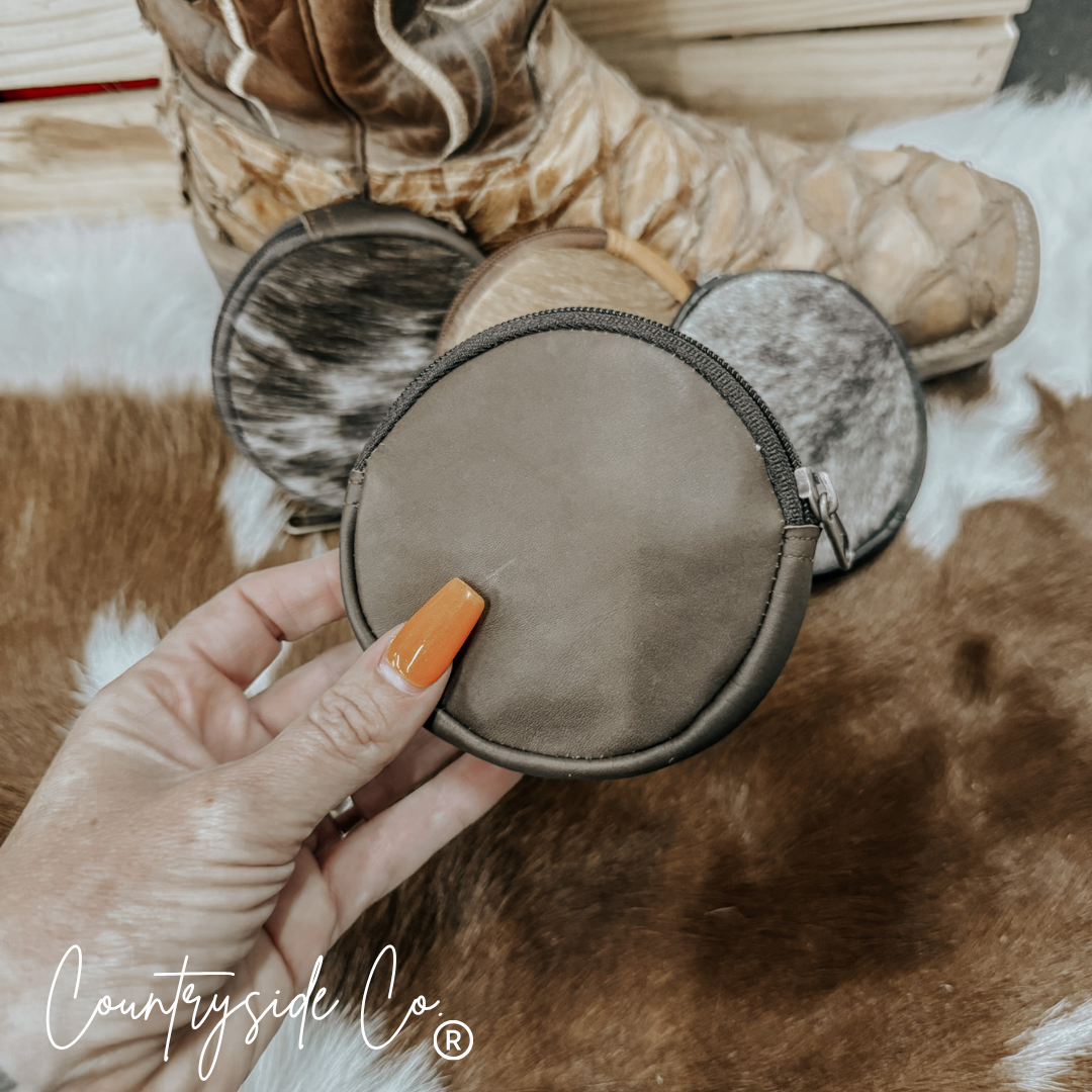 Countryside Co. - Wholesale Pouch - Women's - Cowhide Circle Pouch2