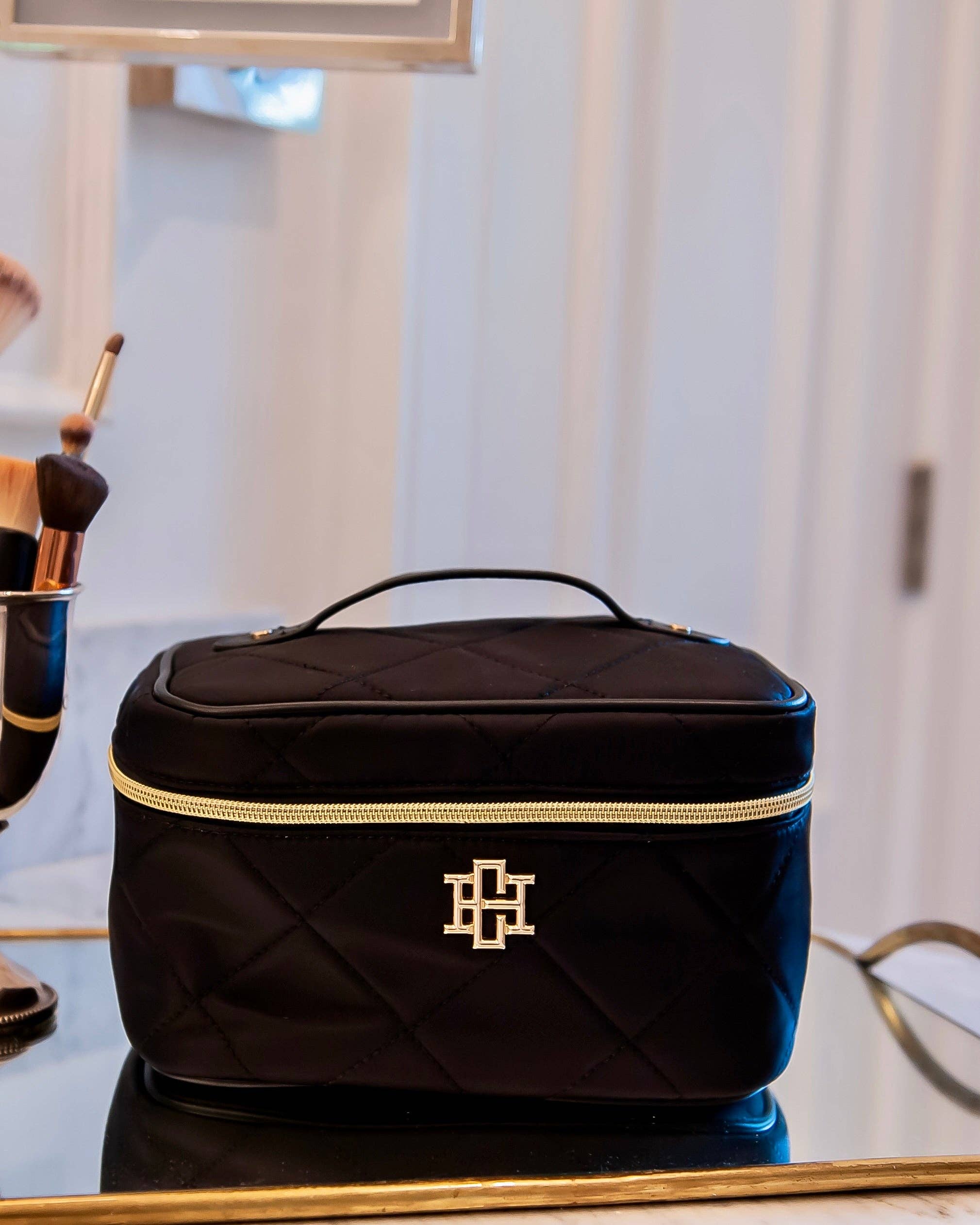 Caroline Hill - Vente Trousses de maquillage/cosmétique - Valise de train Hampton en nylon noir