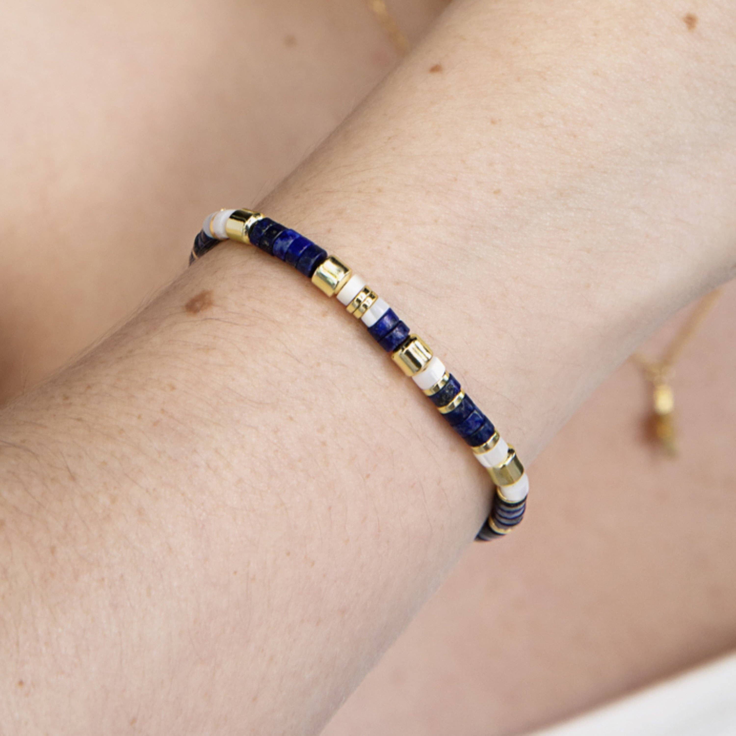 Luxenter - Vente Bracelet de perles - Bracelet Luxenter en argent sterling 925 avec lapis-lazuli naturel, finition en or jaune 18K - Ihun3